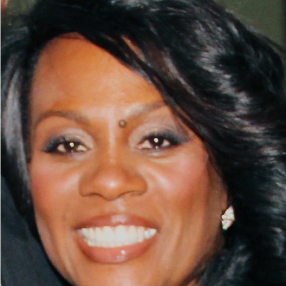 Meet your Posher, Joyce - Picture 1 of 1